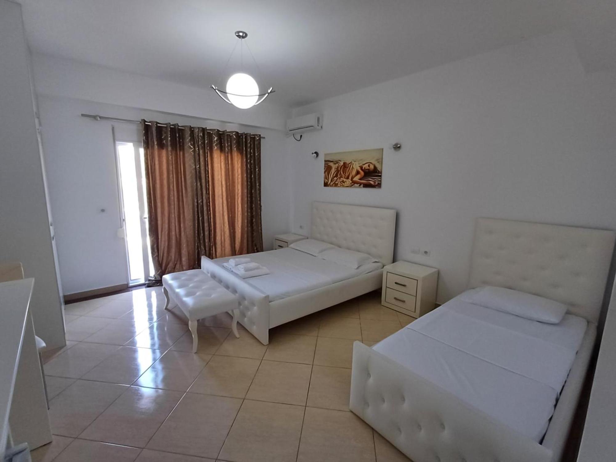 Hotel Sherifi Saranda Extérieur photo