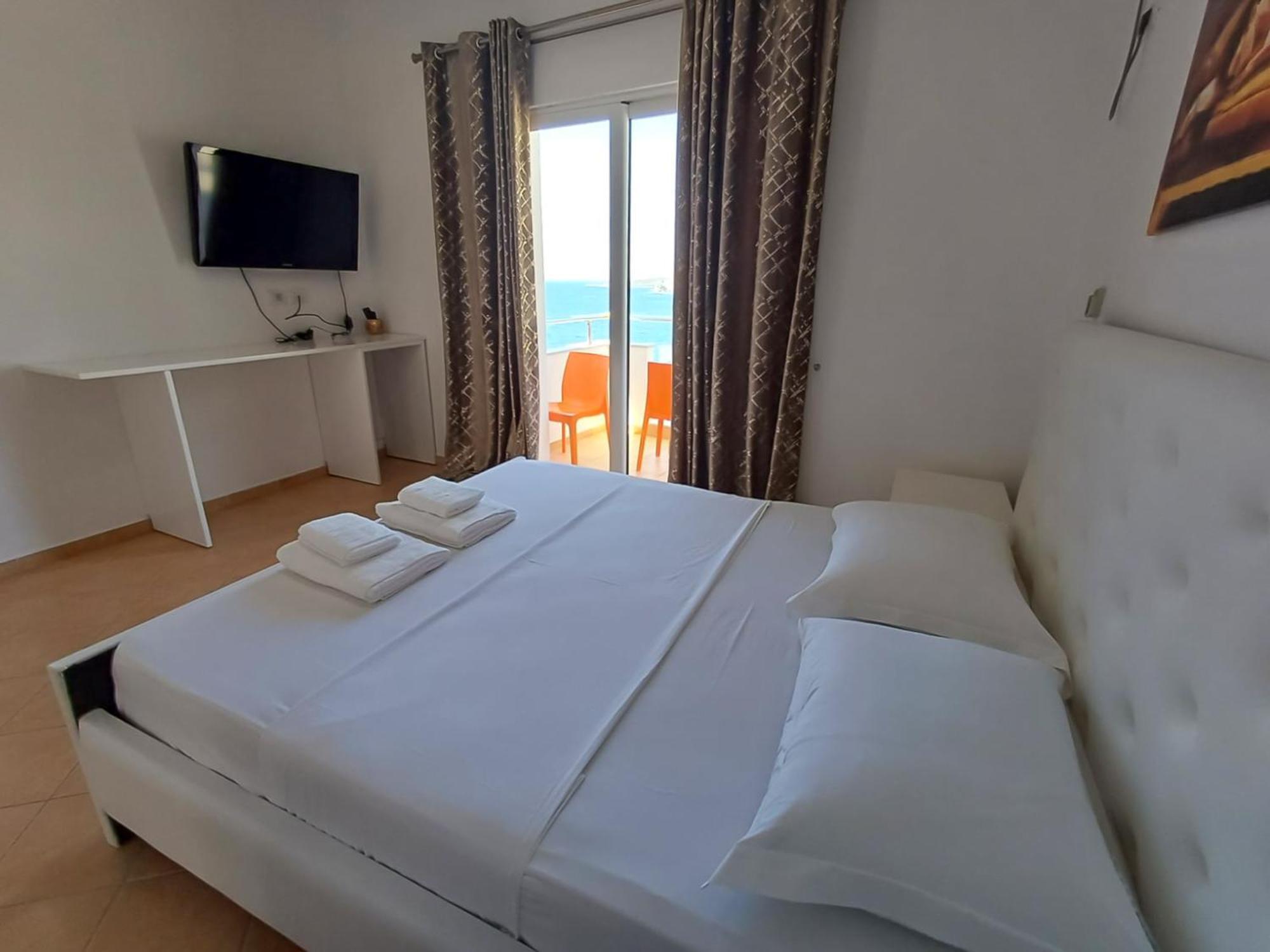 Hotel Sherifi Saranda Extérieur photo