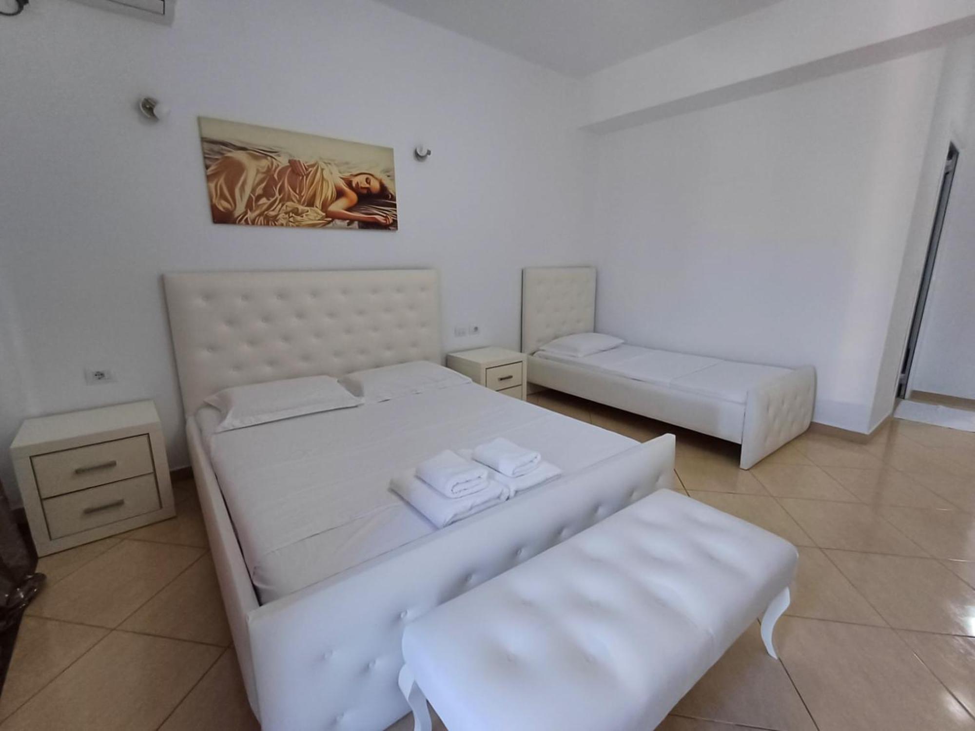 Hotel Sherifi Saranda Extérieur photo
