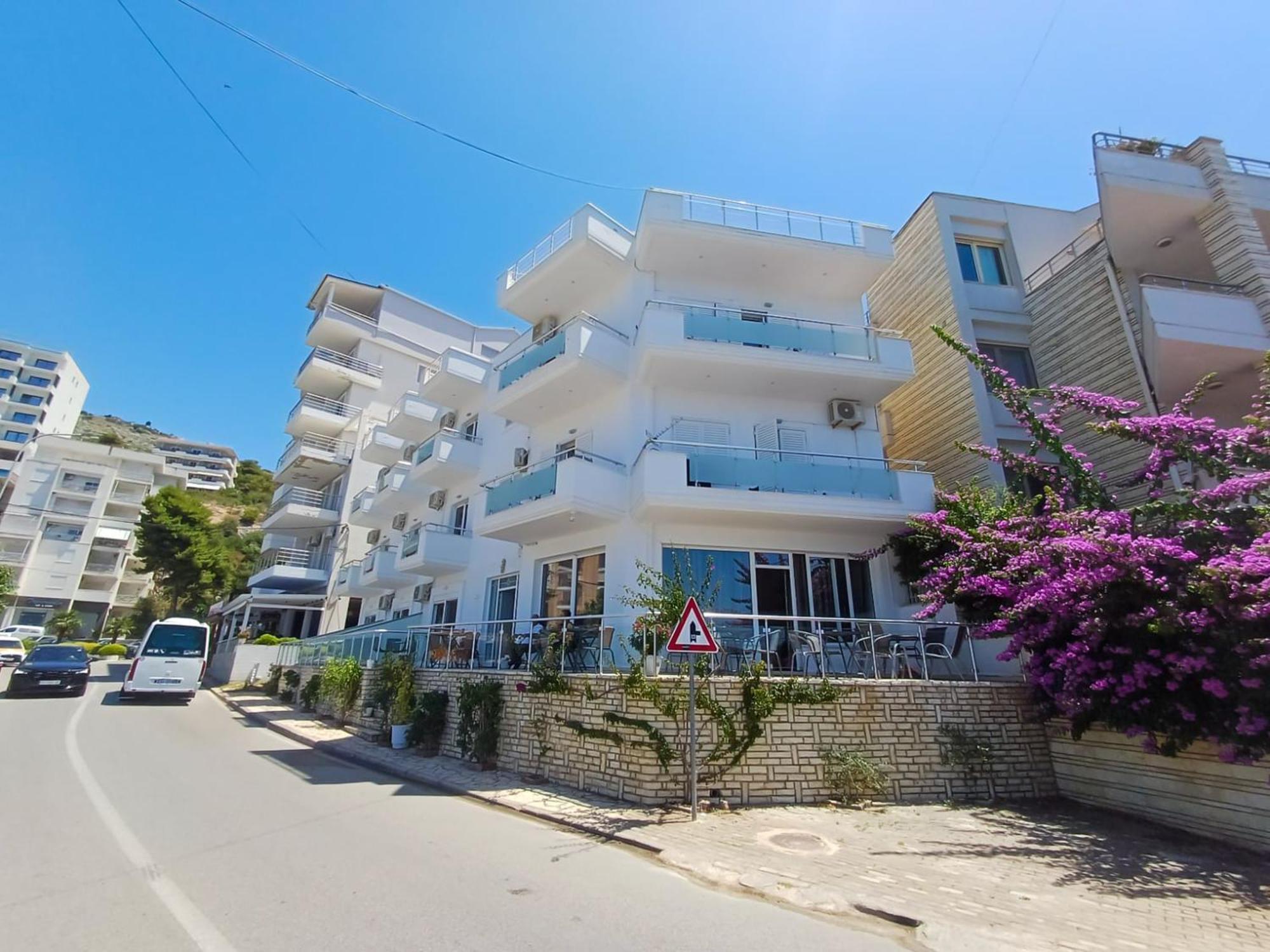 Hotel Sherifi Saranda Extérieur photo