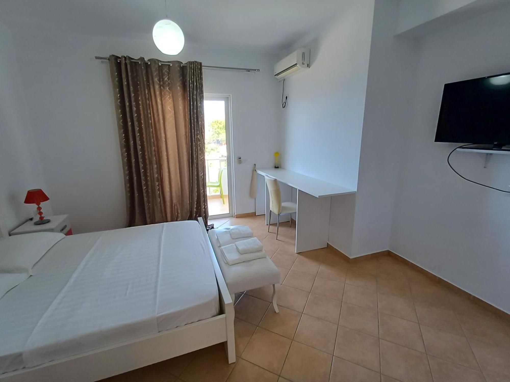 Hotel Sherifi Saranda Extérieur photo